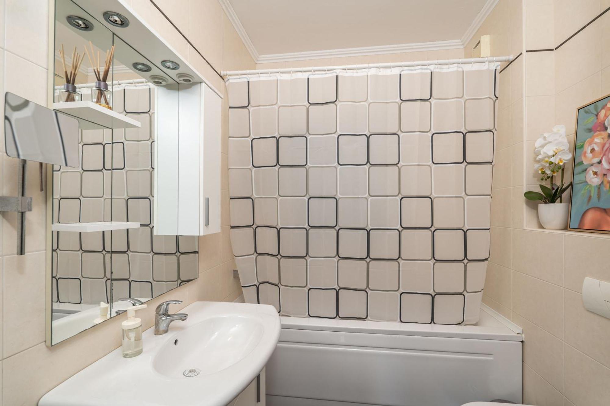 Seaview Elegance Apartment Затон Екстериор снимка